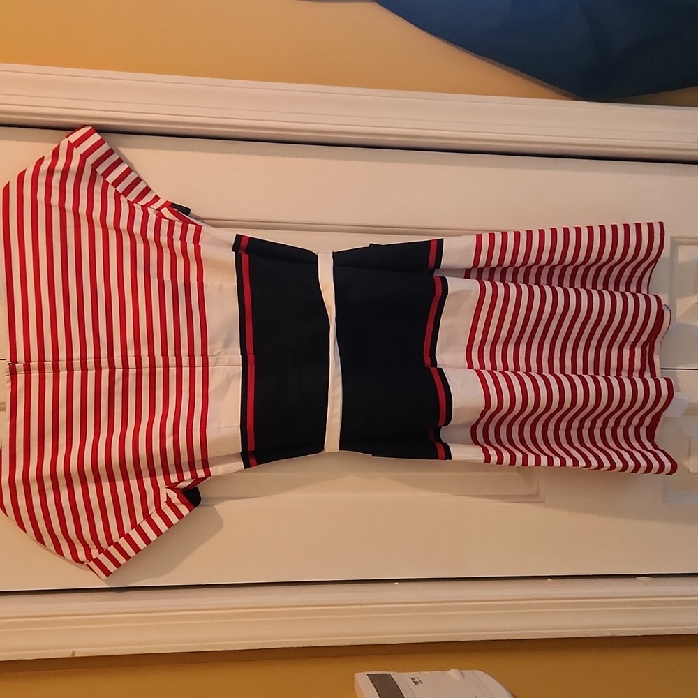 Tommy Hilfiger Dress size 6 NWT - Picture 2 of 7